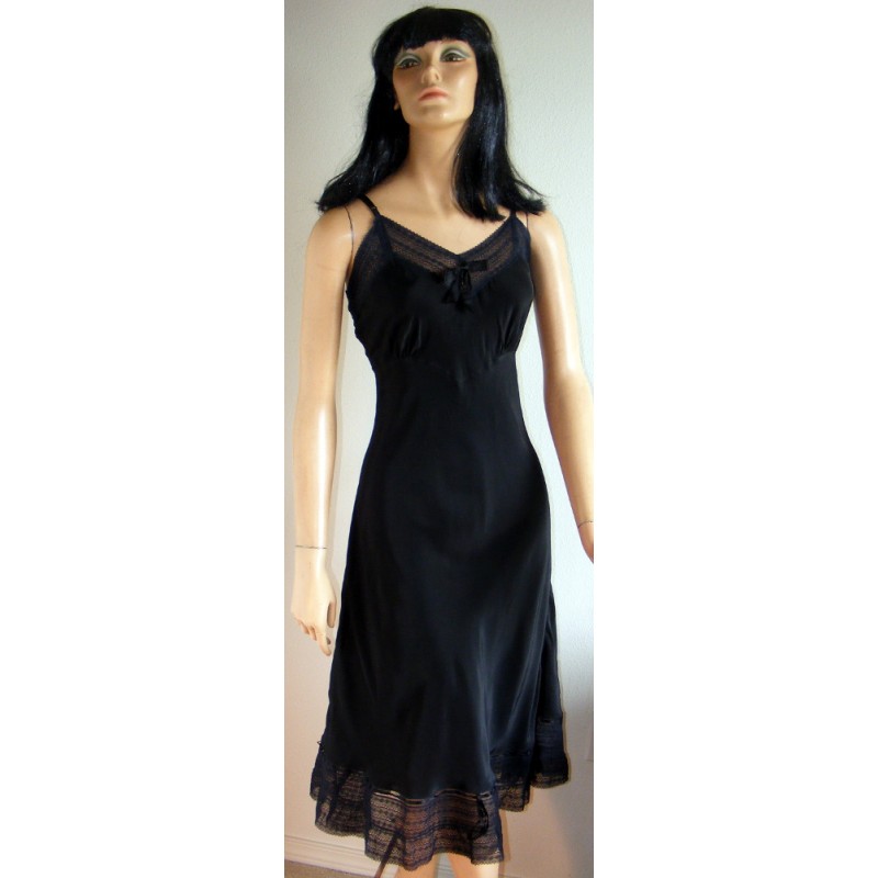 Black Full Slip Lacy Under Dress 1940s 1950s - Angel Elegance Vintage